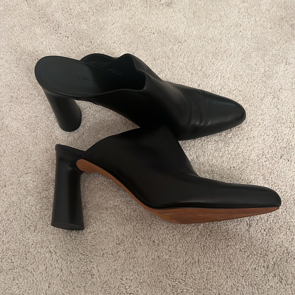 Vince heels size 10 black